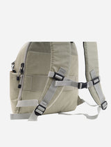 WHEELIE&CO. 旅と日常のお供に。軽量なナイロンバックパック_GREIGE