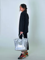 軽量で肌触りのよいBIGレザートートバッグ *SALE