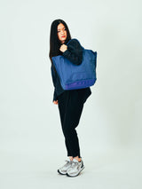 軽量で肌触りのよいBIGレザートートバッグ *SALE