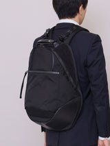 PACK-4 nylon backpack (for 16inch pc) 雨の日でも安心。カツユキコダマのミニマルアイコン ナイロンバックパック
