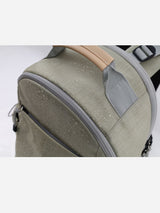 WHEELIE&CO. 旅と日常のお供に。軽量なナイロンバックパック_GREIGE