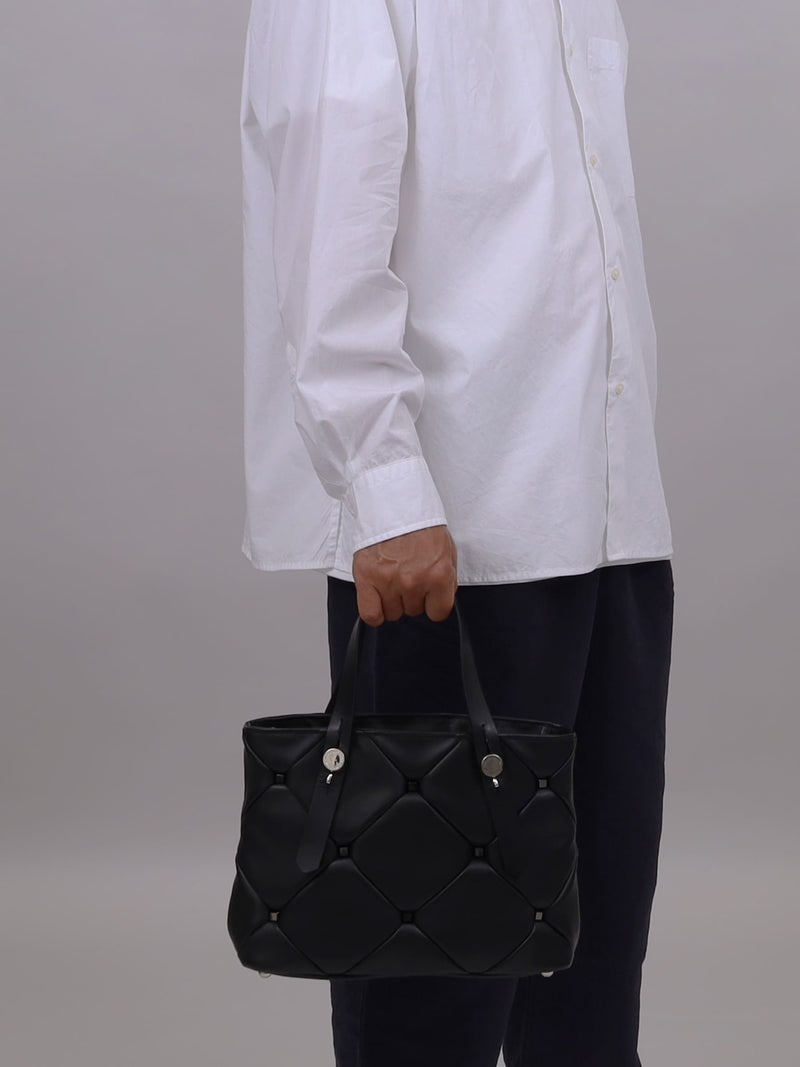 ミニレザートートバッグ  限定製作のキルティング×スタッズ