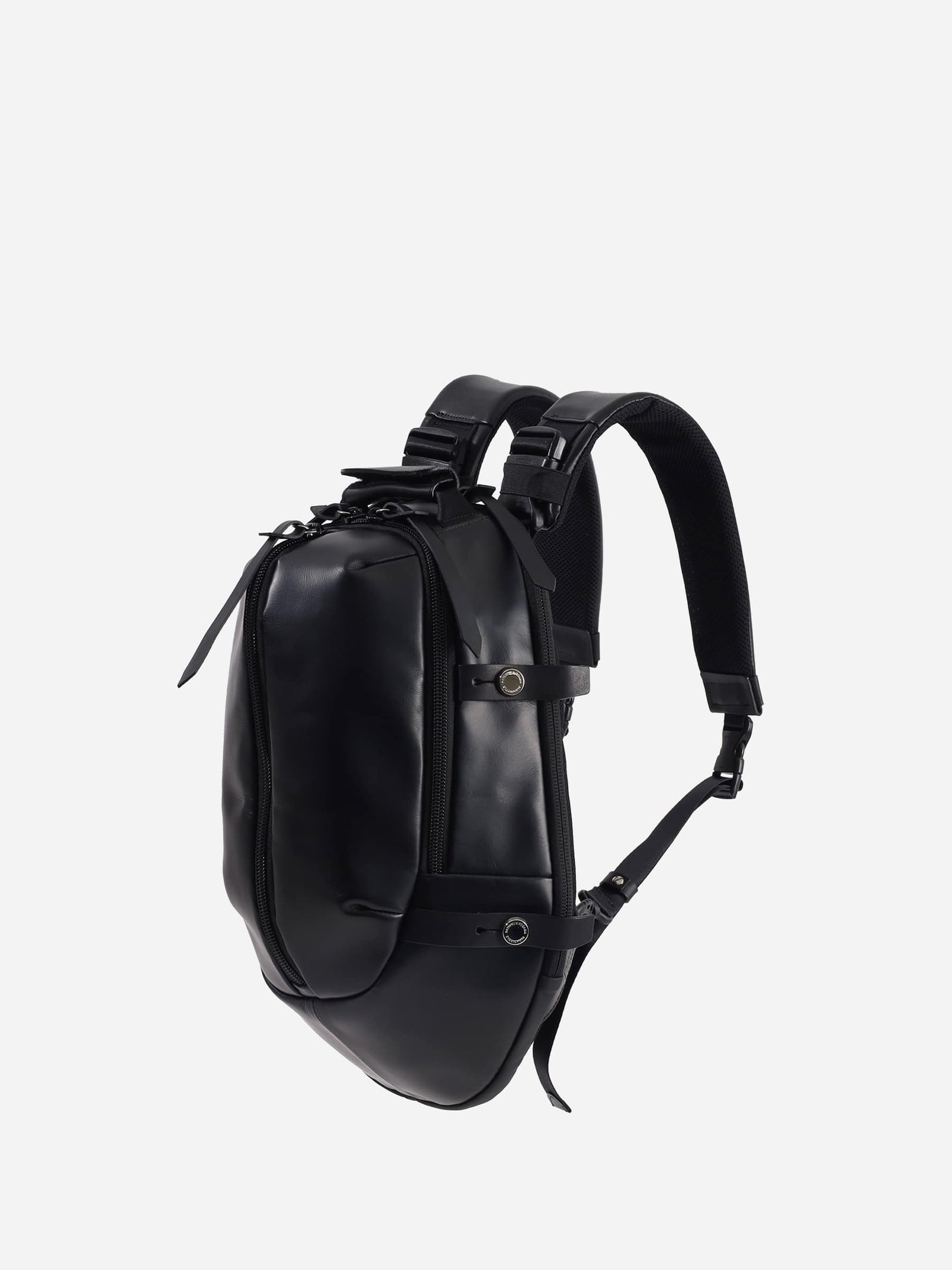 PACK-1-M-C leather backpack (for 14inch pc) カツユキコダマのアイコニックなレザーバックパックMサ –  KATSUYUKIKODAMA PARADIDDLE