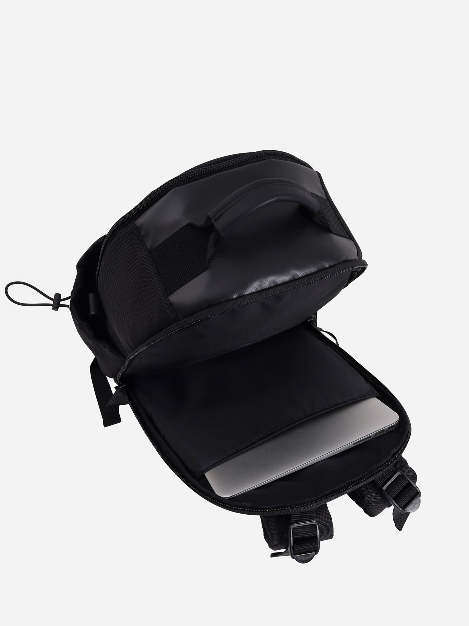 美品 パンダーニ Pandani 防水バックパック ブラック 美品 パンダーニ Pandani 防水バックパック ブラック - メルカリ