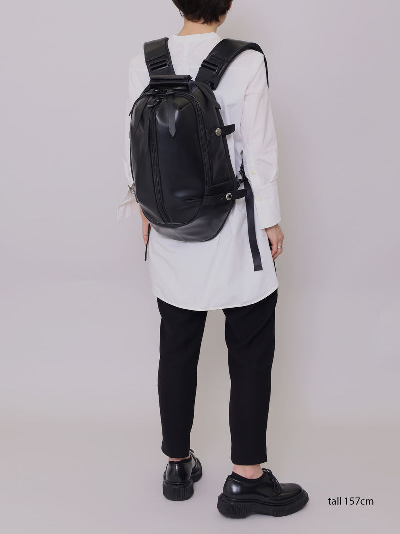 PACK-1-M-C leather backpack (for 14inch pc) カツユキコダマのアイコニックなレザーバックパックMサイズ