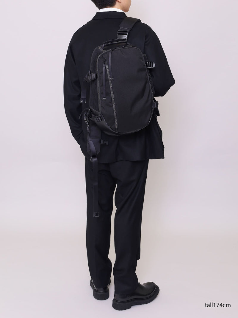 PACK-5-NYLON (for 14inch pc) 雨の日でも安心。間口が広く物の出し入れが楽で洋服とのコーディネートが楽しい  カツユキコダマのナイロンバックパック