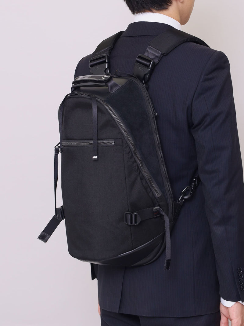 PACK-6 nylon backpack (for 14inch pc) 雨の日でも安心。ビジネスシーンに合わせ易いカツユキコダマのナイロンバックパック
