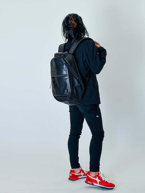 PACK-4 leather backpack (for 16inch pc) ビジネスシーンにも合わせ易いカツユキコダマのレザーバックパッ –  KATSUYUKIKODAMA PARADIDDLE