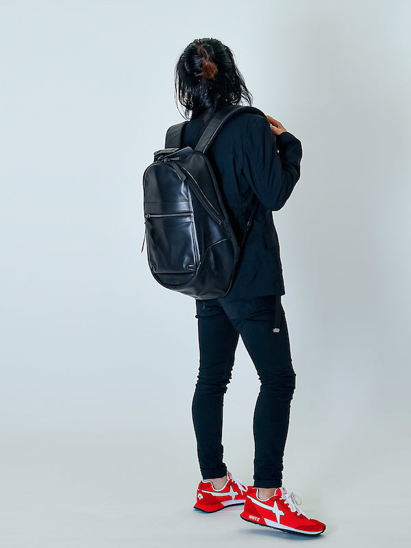 PACK-4 leather backpack (for 16inch pc) ビジネスシーンにも合わせ