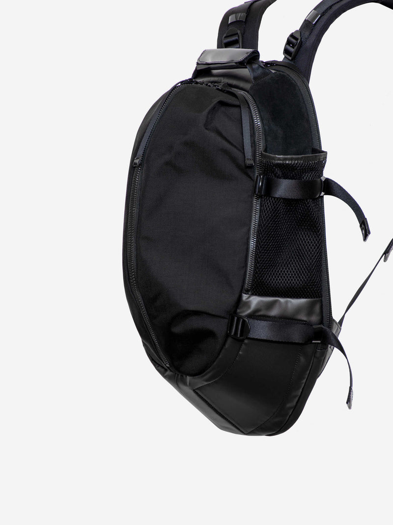 雨天でも使い易いナイロンバックパック designers backpack